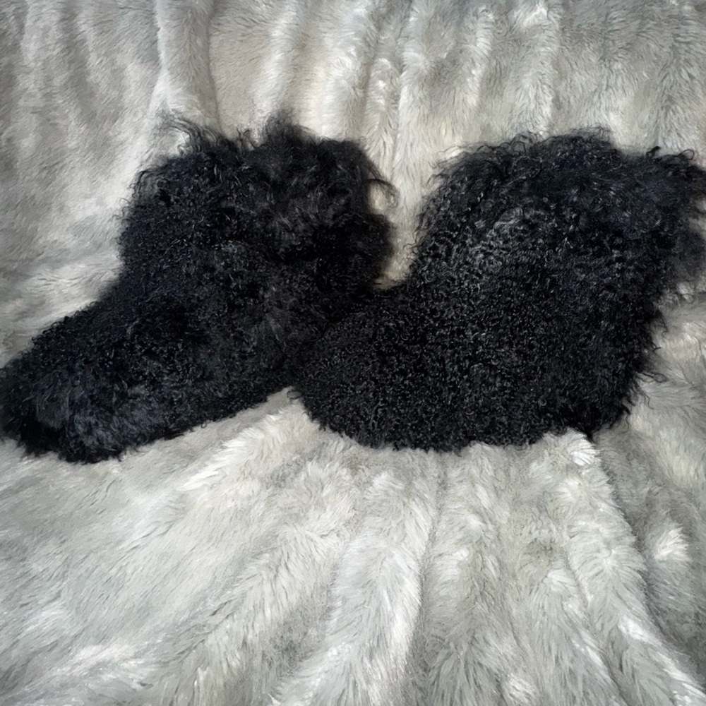 UGG Black Fluff Momma Mongolian Boots - Picture 8 of 8